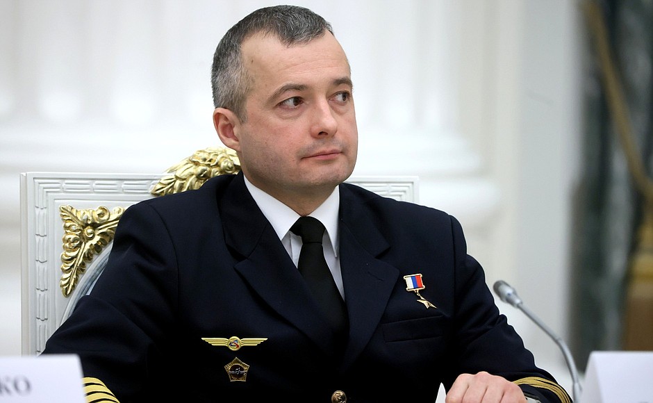 Pilot in Command of Ural Airlines A319/320/321 aircraft Damir Yusupov.