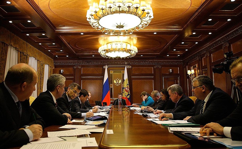 Meeting on traffic problems in Moscow.