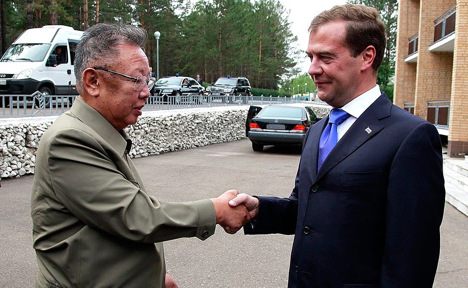 With Chairman of the National Defence Committee of the Democratic People’s Republic of Korea Kim Jong Il.