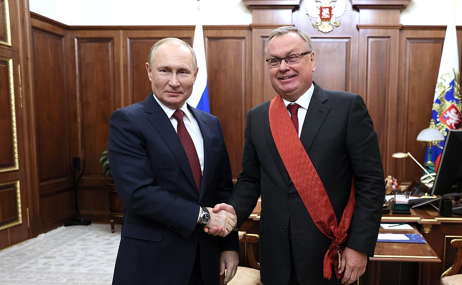 President and Chairman of VTB Bank Management Board Andrei Kostin was awarded the Order for Services to the Fatherland, I degree.