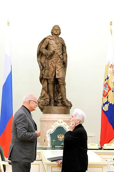 Before the meeting with heads of local history museums. President of the Russian Culture Fund Nikita Mikhalkov and President of the Russian Public Foundation Natalya Solzhenitsyna.
