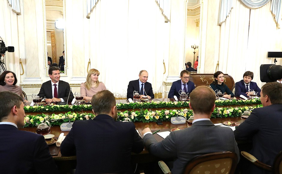 Meeting with finalists of the Leaders of Russia national management competition.