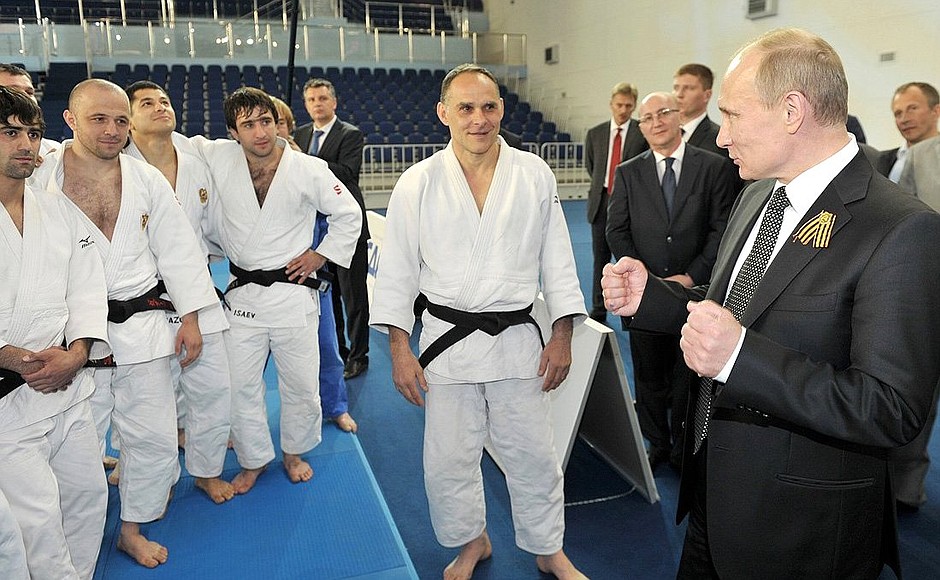 Во время посещения базы спортивных сборных команд России по дзюдо.