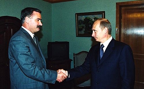 С Президентом Ингушетии Русланом Аушевым.