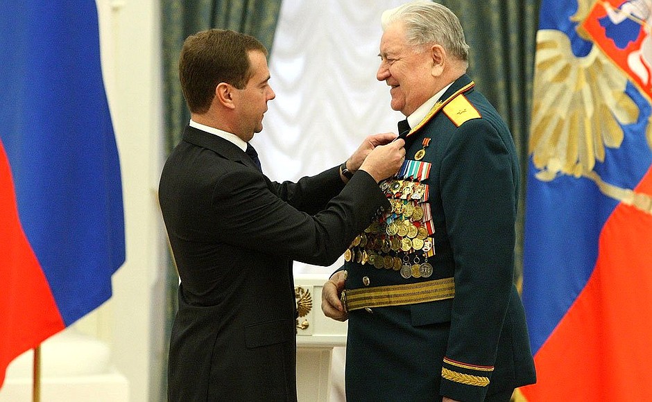 Order for Services to the Fatherland IV degree was awarded to Chairman of Moscow War Veterans Committee Major-General Ivan Slukhai.