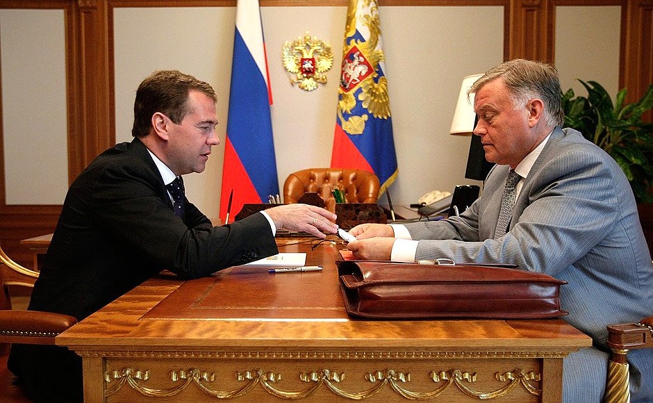 С президентом компании «Российские железные дороги» Владимиром Якуниным.