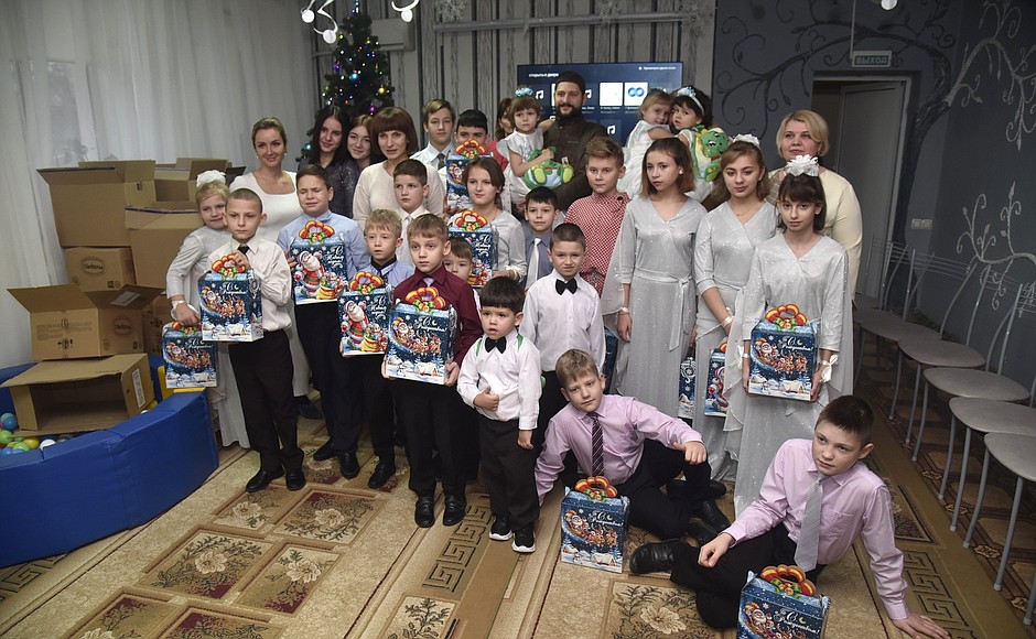 Уполномоченный при Президенте по правам ребёнка совершила рабочую поездку в Донецкую Народную Республику.