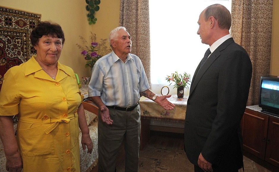 During visit to Kashirsky Nursing Home for senior citizens and people with disabilities.