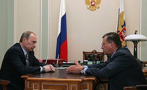 С Председателем Правительства Виктором Зубковым.