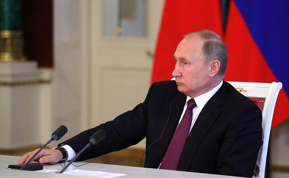 Vladimir Putin and Xi Jinping make press statements following the talks.