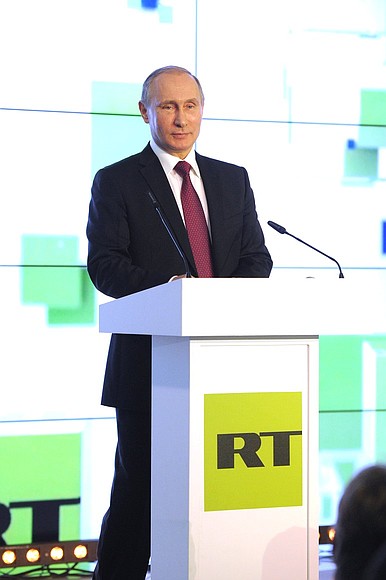 Празднование 10-летия начала вещания телекомпании RTTV – Russia Today.