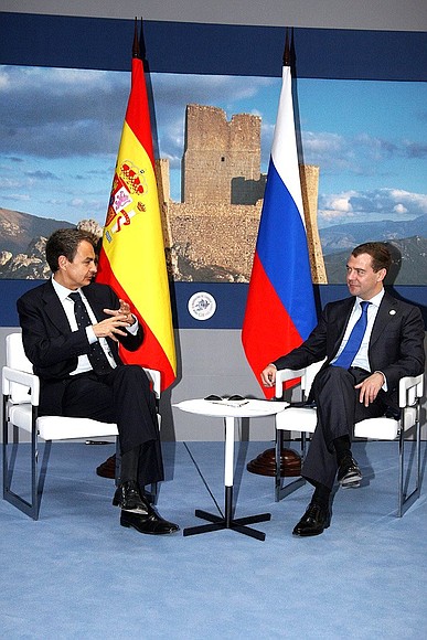 С Председателем Правительства Испании Хосе Луисом Родригесом Сапатеро.