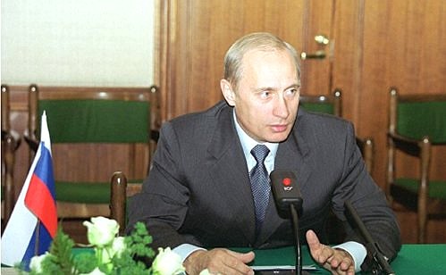 President Putin speaking at a meeting of the Council of the CIS Heads of State.