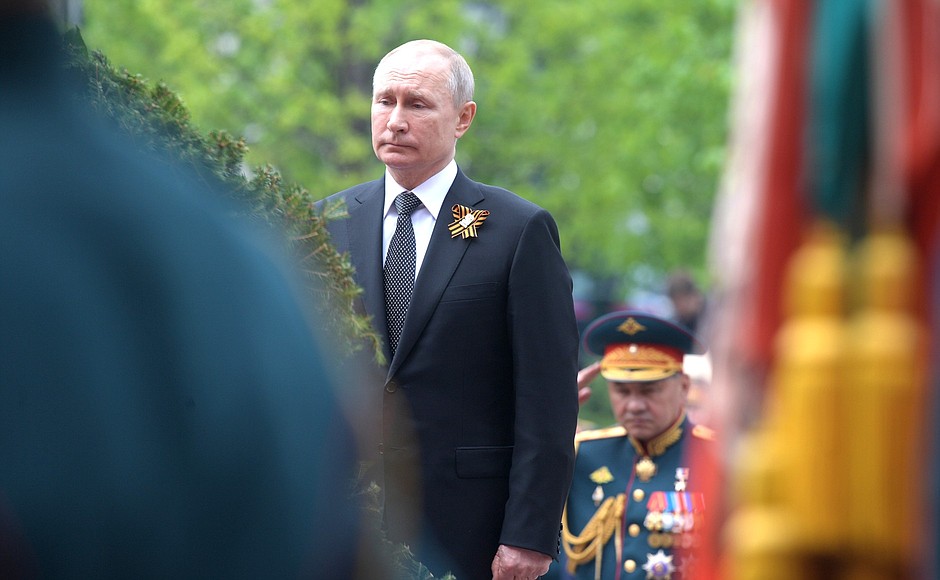 Vladimir Putin laid a wreath at the Tomb of the Unknown Soldier in the Alexander Garden.