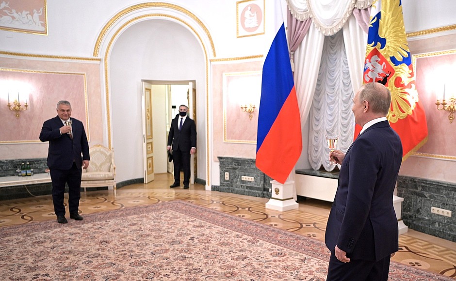 Vladimir Putin and Prime Minister of Hungary Viktor Orban had a brief meeting following their joint news conference.