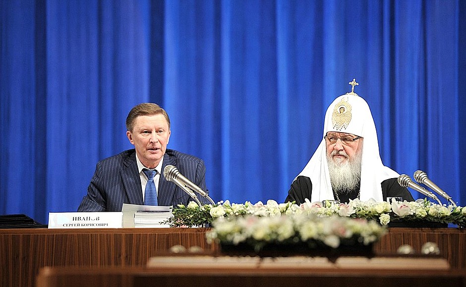Chief of Staff of the Presidential Executive Office Sergei Ivanov and Patriarch Kirill of Moscow and All Russia at the opening of 21st International Educational Christmas Readings.