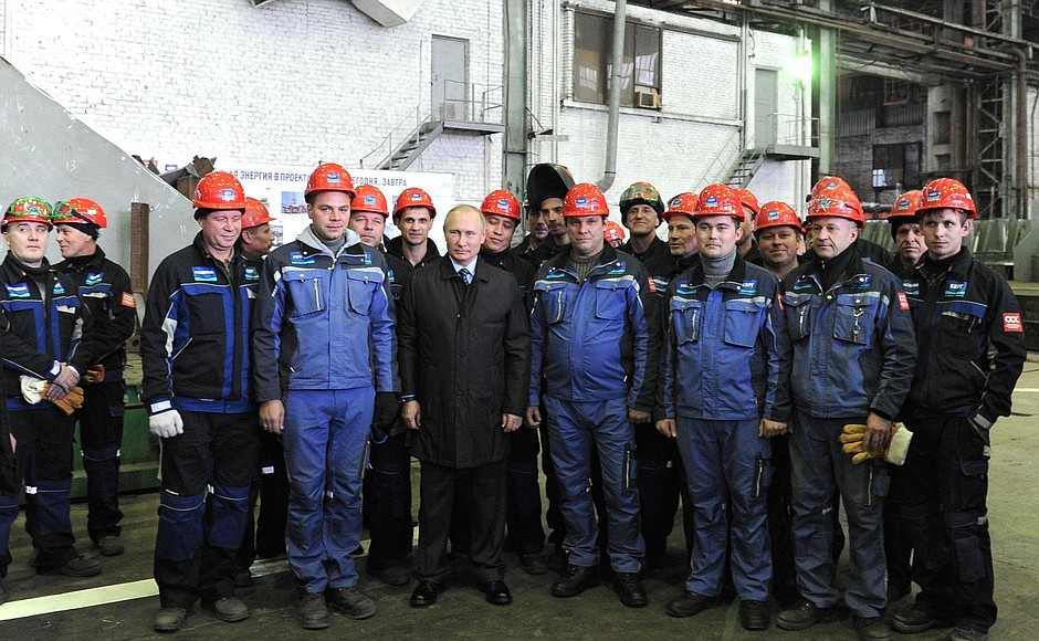 With workers of the Astrakhan Shipbuilding Production Association.