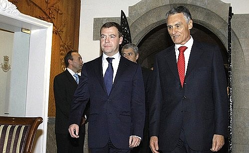 С Президентом Португалии Анибалом Каваку Силвой.