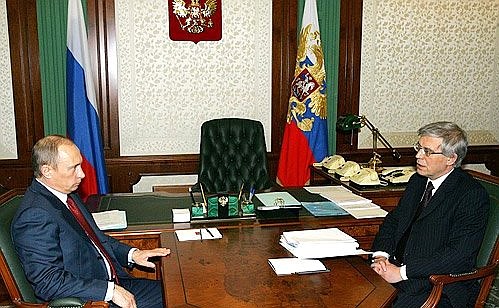 Working meeting with head of the Central Bank of Russia Sergei Igantyev.