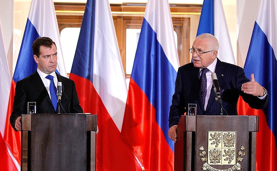 Press conference following Russian-Czech talks. With Czech Republic President Vaclav Klaus.