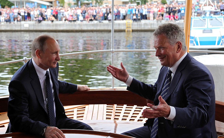 С Президентом Финляндии Саули Ниинистё на борту парохода «Саймаа».