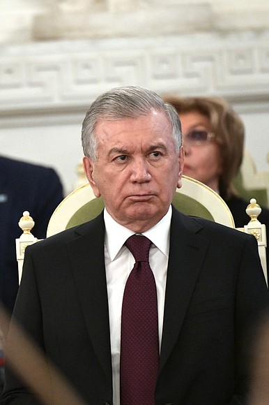 President of Uzbekistan Shavkat Mirziyoyev at the Pavlovsk State Museum-Reserve.