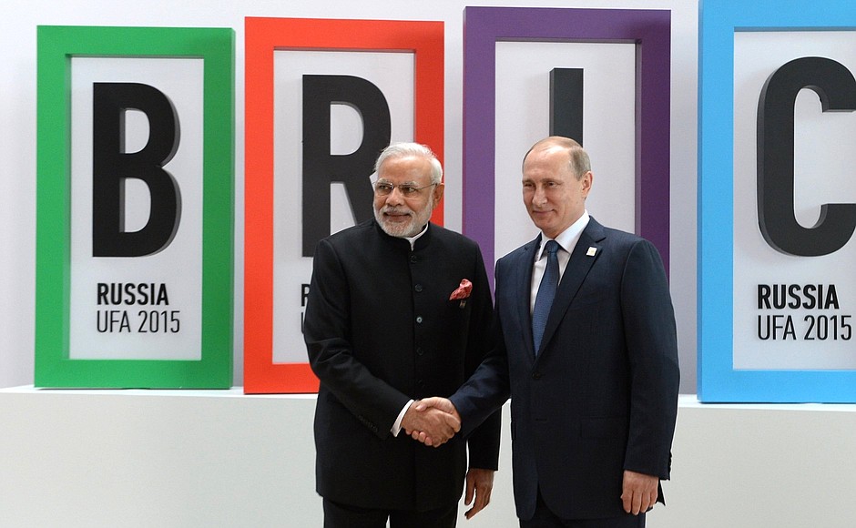Перед началом саммита БРИКС. С Премьер-министром Индии Нарендрой Моди.