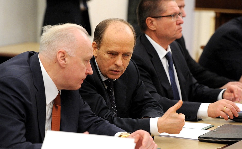 Before the meeting of the Anti-Corruption Council. Left to right: Chairman of the Investigative Committee Alexander Bastrykin, Director of the Federal Security Service Alexander Bortnikov and Minister of Economic Development Alexei Ulyukayev.