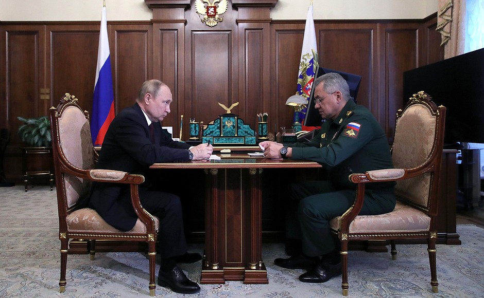 Meeting with Defence Minister Sergei Shoigu.