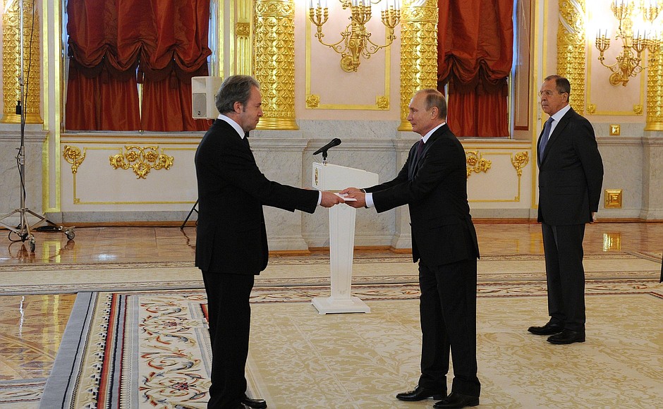 Presentation by foreign ambassadors of their letters of credence. Ambassador of Greece Andreas Friganas presents his letter of credence to the President.