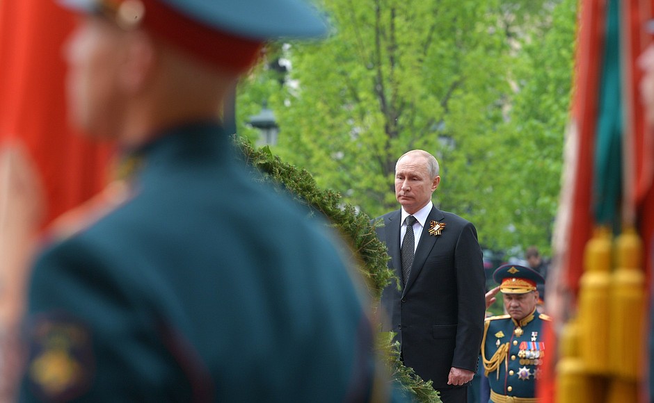 Vladimir Putin laid a wreath at the Tomb of the Unknown Soldier in the Alexander Garden.