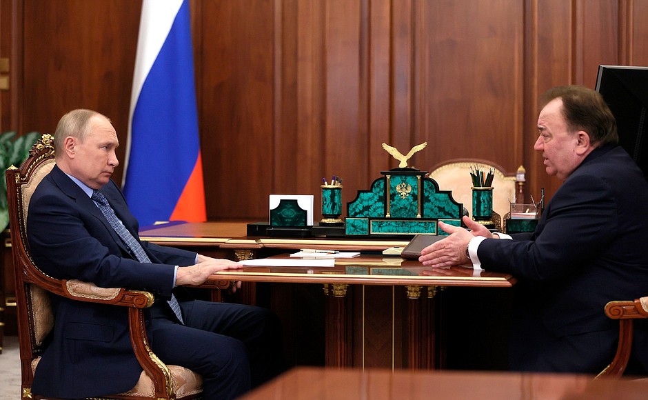 With Head of Ingushetia Mahmoud-Ali Kalimatov.