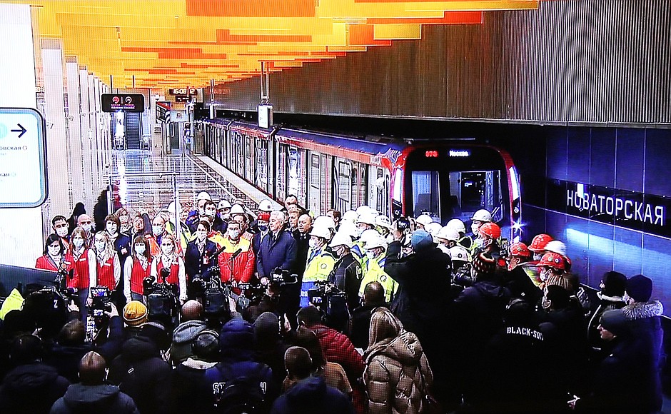 Participants in the ceremony for launching passenger service on the new section of the Moscow Metro’s Big Circle Line (via videoconference).
