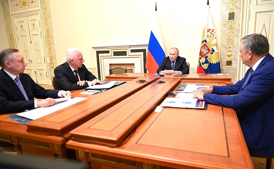 Meeting on the development of the transport system in St Petersburg and Leningrad Region.