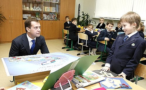 С учащимися гимназии Одинцовского гуманитарного университета.