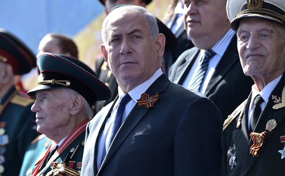 Премьер-министр Израиля Биньямин Нетаньяху на военном параде в ознаменование 73-й годовщины Победы в Великой Отечественной войне 1941–1945 годов.