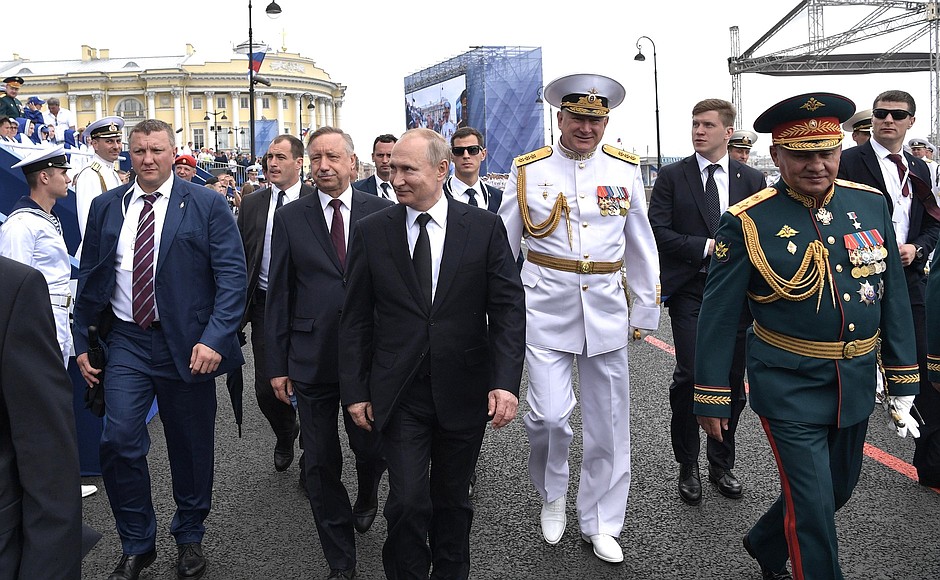 From right: Defence Minister Sergei Shoigu, Navy Commander-in-Chief Nikolai Yevmenov, Vladimir Putin and Acting Governor of St Petersburg Alexander Beglov after the Main Naval Parade.