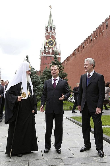 With Patriarch Kirill of Moscow and All Russia and Mayor of Moscow Sergei Sobyanin after the official opening of Moscow City Day celebrations.