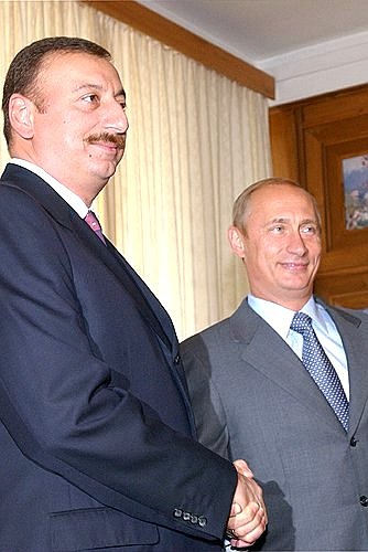 President Putin with Ilkham Aliyev, Azerbaijan\'s Prime Minister.
