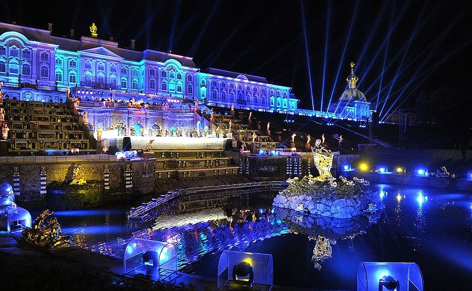 A light and music show superimposed over the Peterhof Grand Cascade of Fountains.