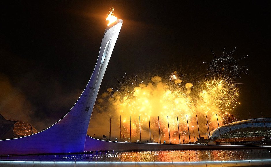 На церемонии открытия XXII зимних Олимпийских игр.