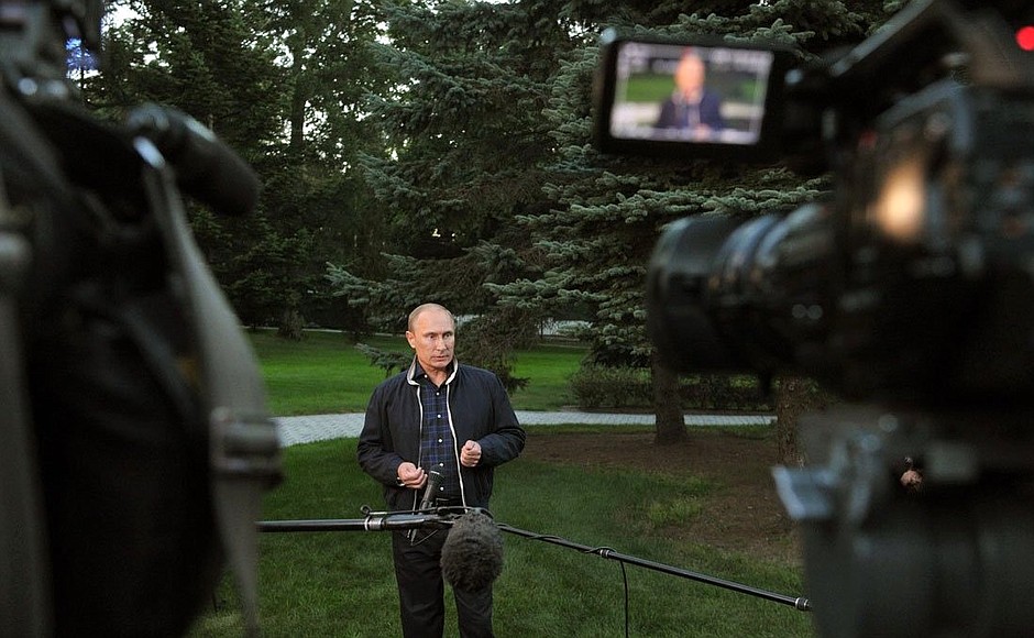 Vladimir Putin answered to journalists' questions.