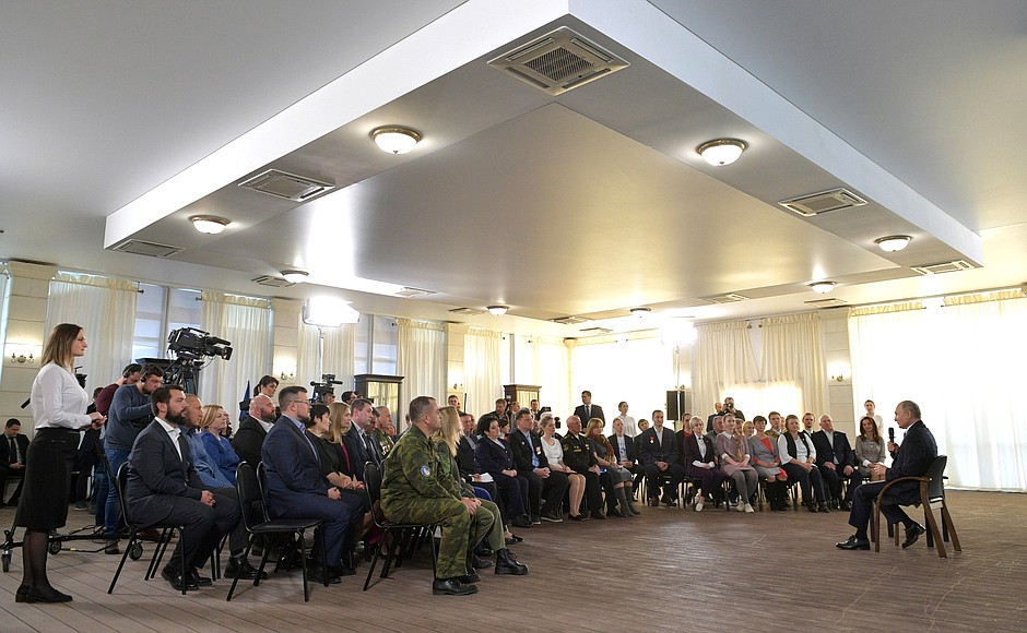 Meeting with representatives of the public from Crimea and Sevastopol.