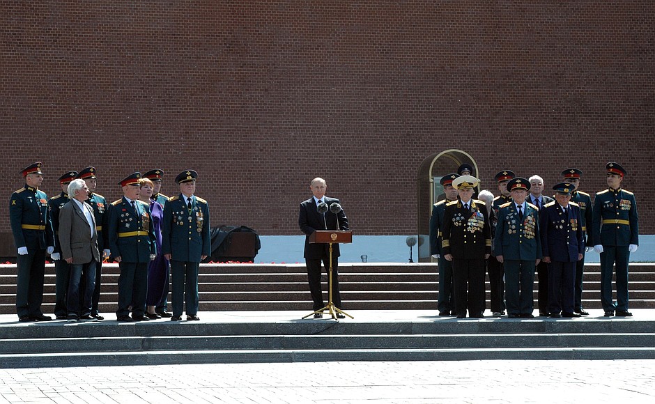 The flower-laying ceremony at the Tomb of the Unknown Soldier.