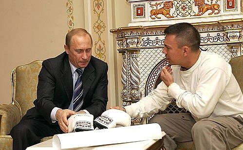 Встреча с чемпионом мира по боксу Константином Цзю.