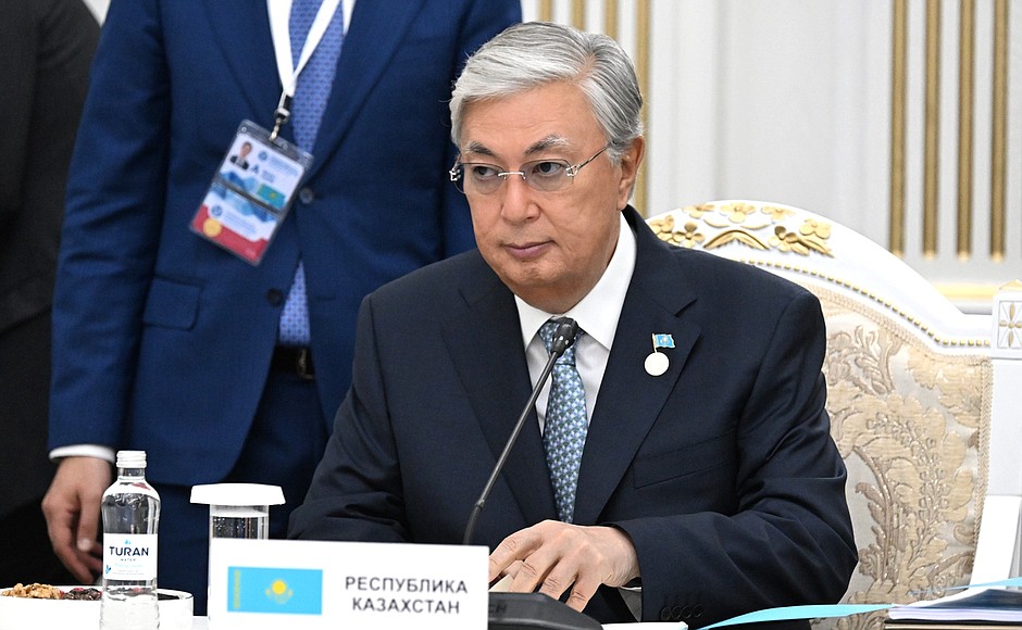 Президент Казахстана Касым-Жомарт Токаев на заседании Совета глав государств – участников СНГ в узком составе.