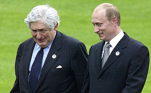 Vladimir Putin with World Bank President James Wolfensohn.