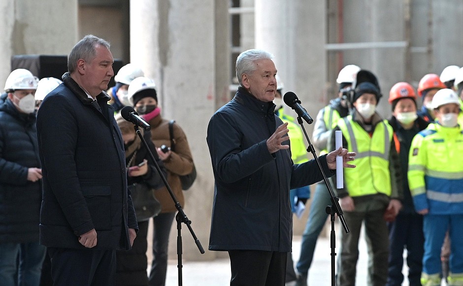 Moscow Mayor Sergei Sobyanin and Roscosmos CEO Dmitry Rogozin (left) at the construction site of the National Space Centre located on the territory of the Khrunichev State Research and Production Space Centre.