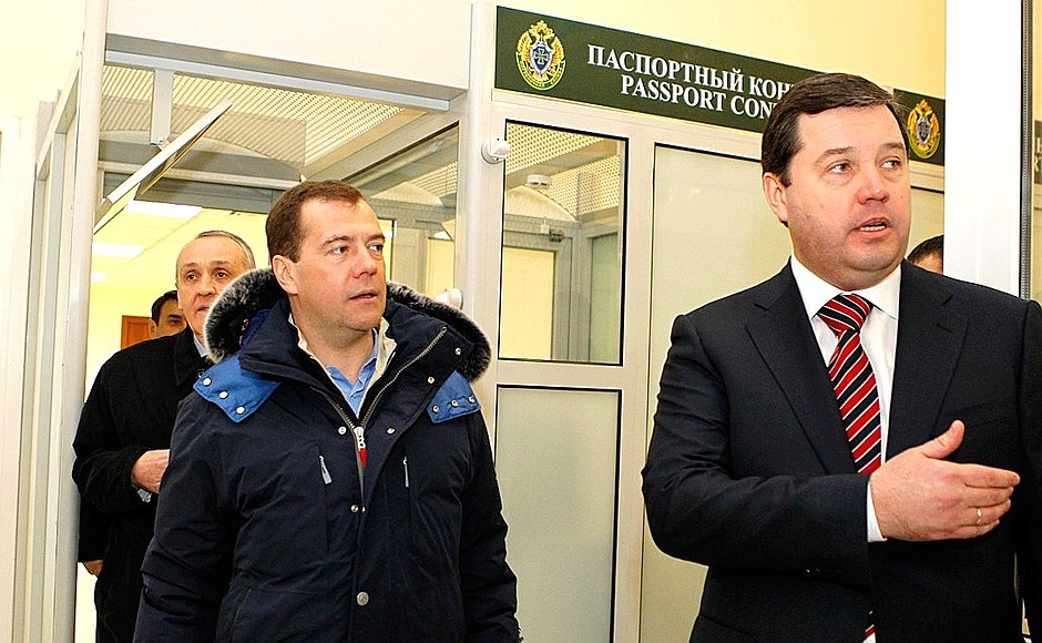 Во время осмотра пункта паспортного контроля МАПП «Адлер» на границе России и Абхазии.