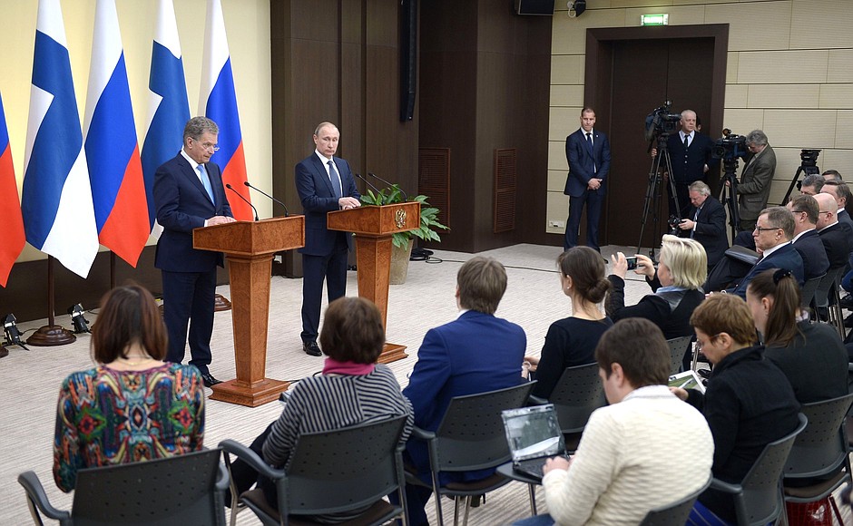 Пресс-конференция по завершении российско-финляндских переговоров. С Президентом Финляндии Саули Ниинистё.